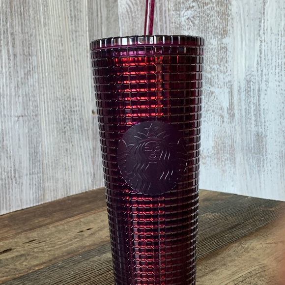 Starbucks Holiday Winter Berry Tumbler 2020 - Picture 1 of 10